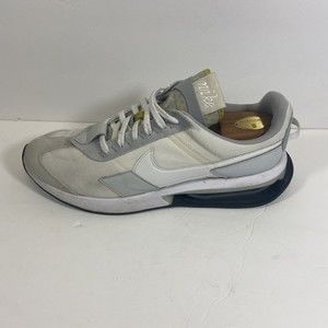 NIKE AIR MAX PRE-DAY DA4263-100 White Gray Size 13 good shape mens